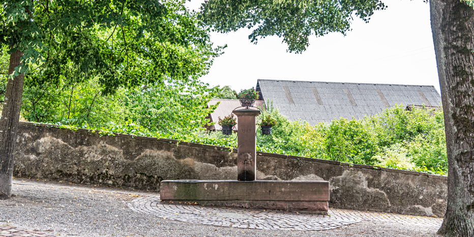 Dorfbrunnen